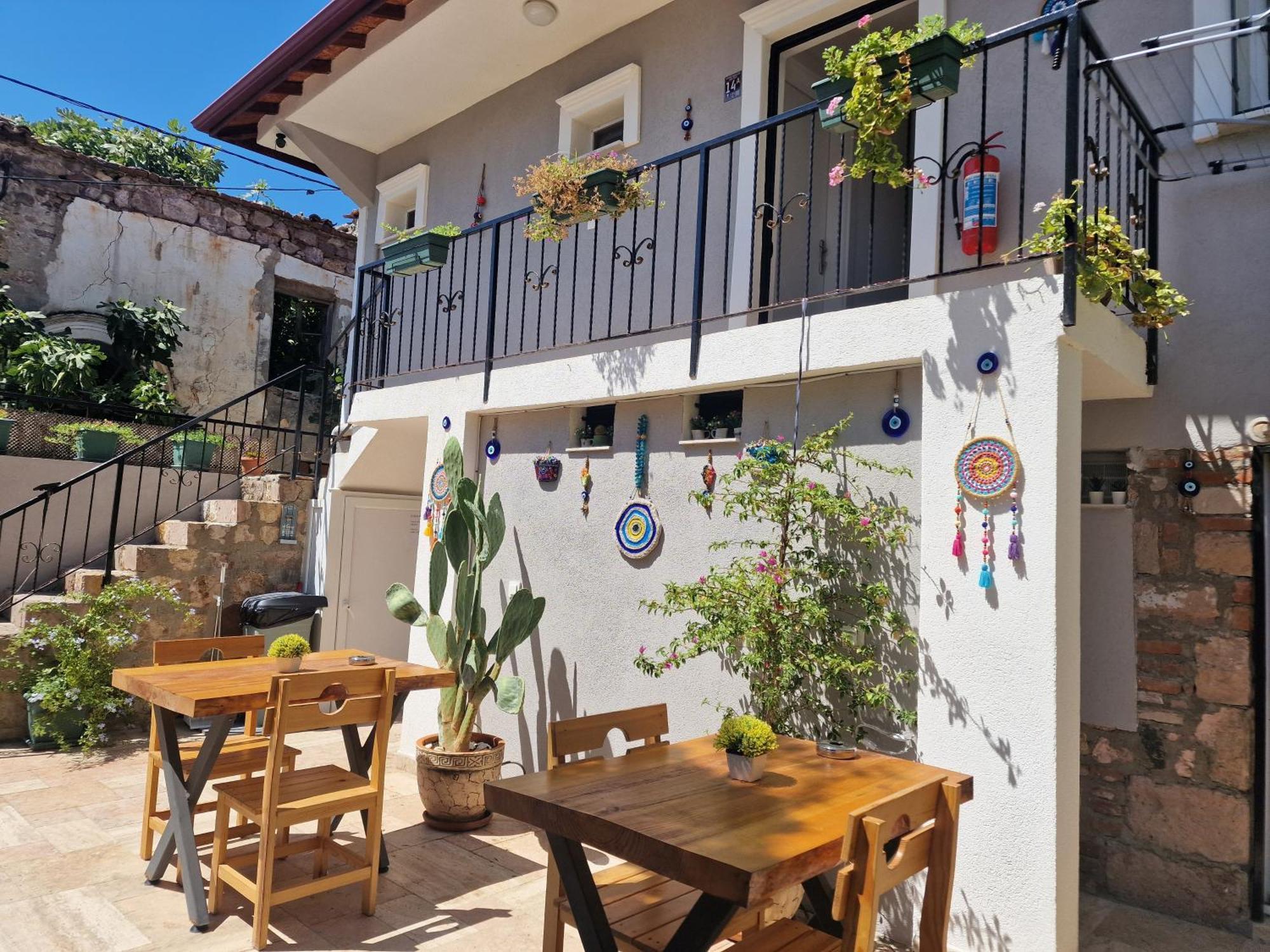 Otelia Pansiyon Ayvalı Exteriér fotografie